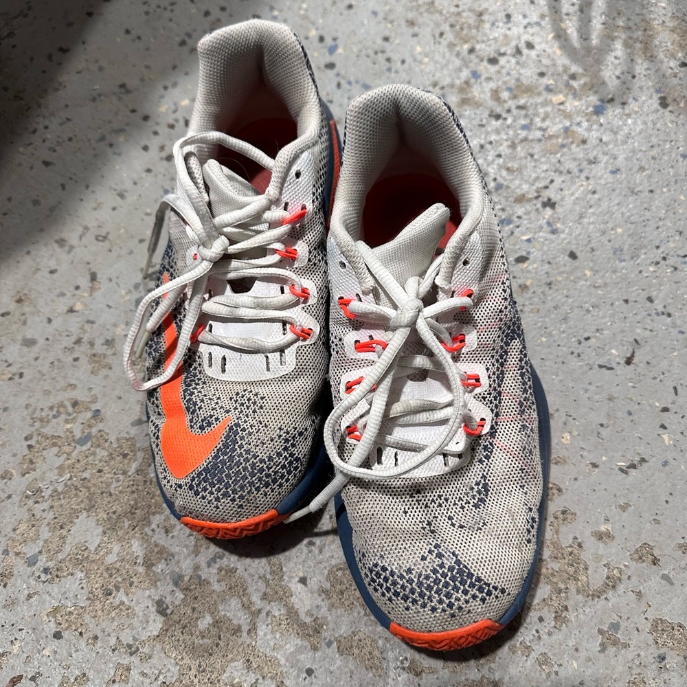 Nike boys sneakers